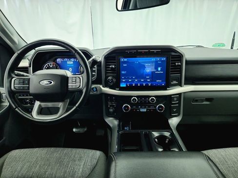 Used 2022 Ford F150 XLT w/ Equipment Group 302A High image 15