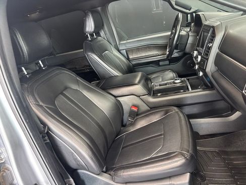 Used 2021 Ford Expedition Max Limited RWD image 14
