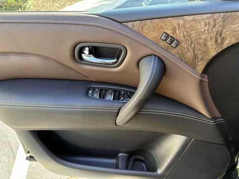 Certified 2023 INFINITI QX80 Premium Select w/ Cargo Package image 7