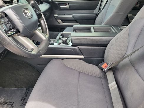 Used 2023 Toyota Tundra SR5 w/ SR5 Convenience Package AWD/4WD image 27
