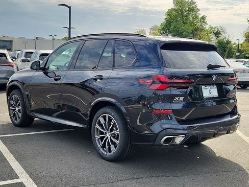 Certified 2024 BMW X5 xDrive40i w/ M Sport Package AWD/4WD image 4