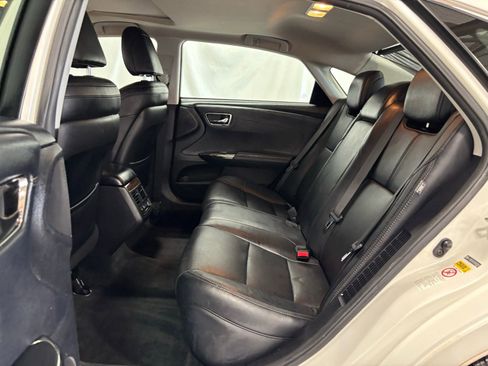 Used 2014 Toyota Avalon Limited w/ Technology Package image 13