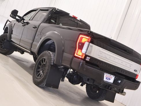 Used 2017 Ford F250 Platinum w/ Platinum Ultimate Package image 45
