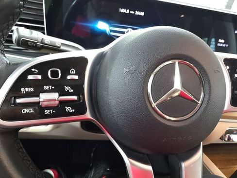 Used 2023 Mercedes-Benz GLE 350 4MATIC w/ Premium Package image 21