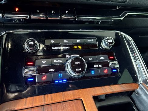 Used 2020 Lincoln Navigator Reserve image 20