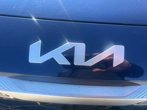 Certified 2023 Kia Seltos S w/ Navigation Package image 31