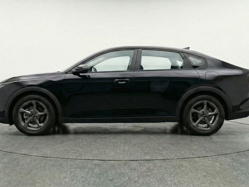 Used 2025 Kia K4 LXS image 5