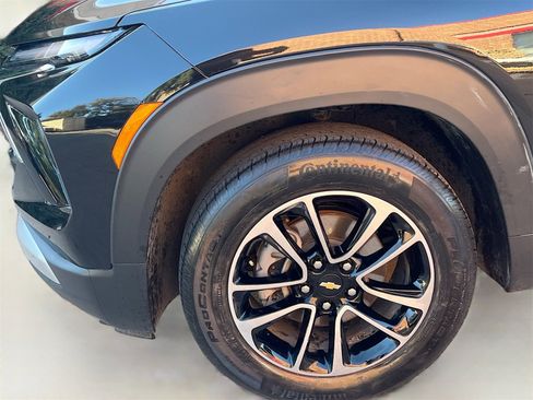 Used 2024 Chevrolet TrailBlazer LT w/ Convenience Package image 30
