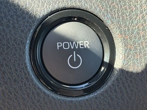 Certified 2026 Toyota Camry SE FWD image 22