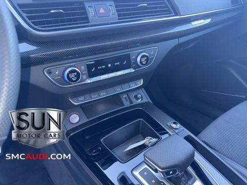 Used 2025 Audi SQ5 Premium Plus w/ Premium Plus Package image 35