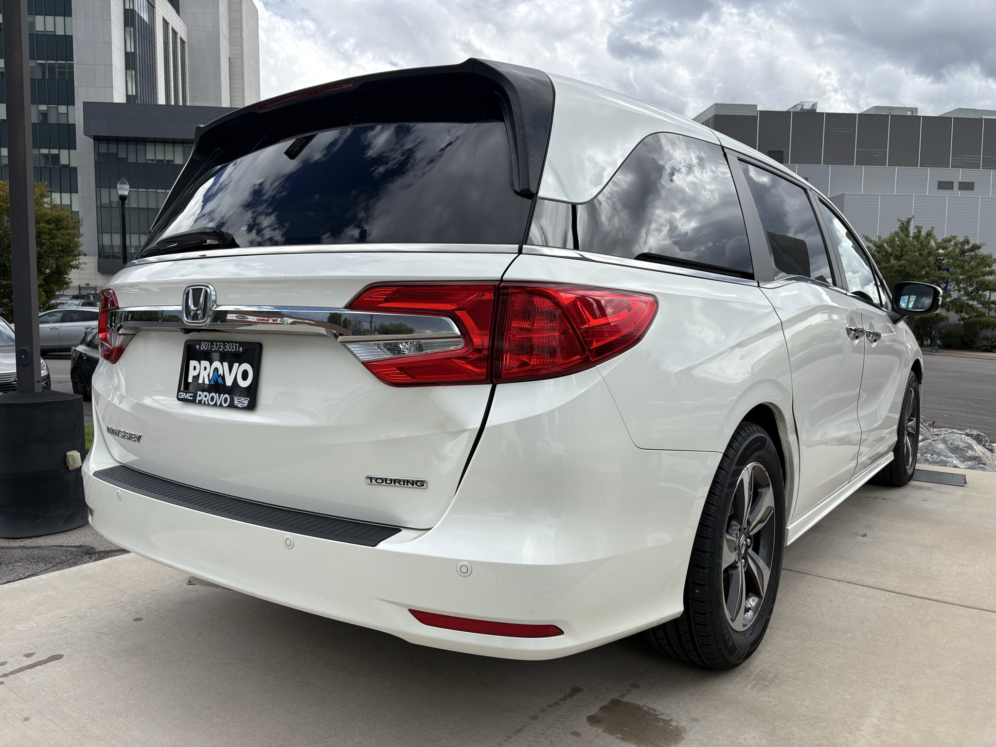 Used 2019 Honda Odyssey Touring image 4