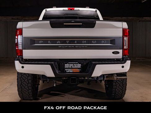 Used 2020 Ford F250 Platinum w/ FX4 Off-Road Package image 7