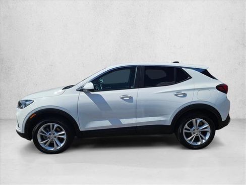 Used 2022 Buick Encore GX Preferred w/ Cold Weather Comfort Package AWD/4WD image 8