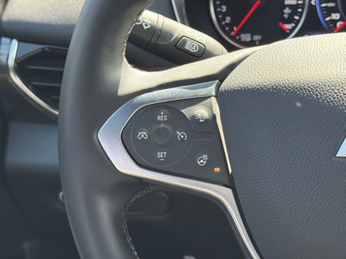 Used 2023 Chevrolet Traverse High Country image 26