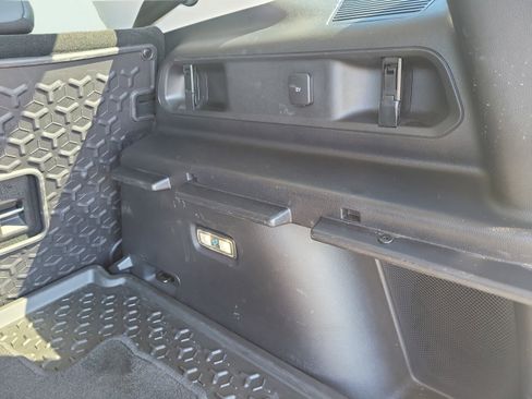 Used 2023 Ford Bronco Sport Outer Banks w/ Tech Package AWD/4WD image 14