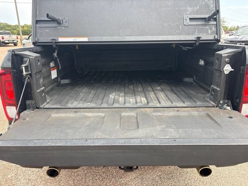 Used 2021 Honda Ridgeline Black Edition image 34