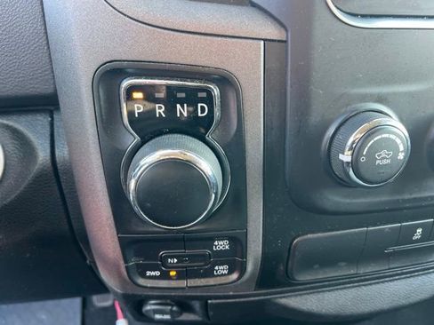 Used 2019 RAM 1500 Express w/ Express Value Package AWD/4WD image 18