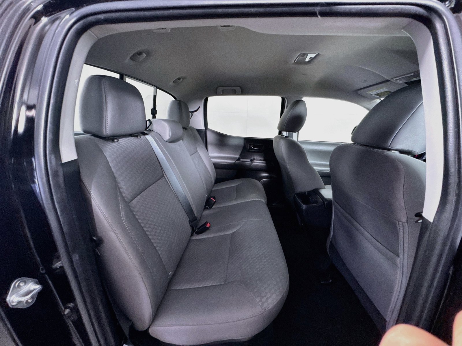 Certified 2023 Toyota Tacoma SR AWD/4WD image 24