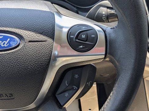 Used 2012 Ford Focus SEL FWD image 19