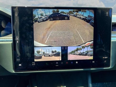 Used 2022 Tesla Model X Plaid AWD/4WD image 14