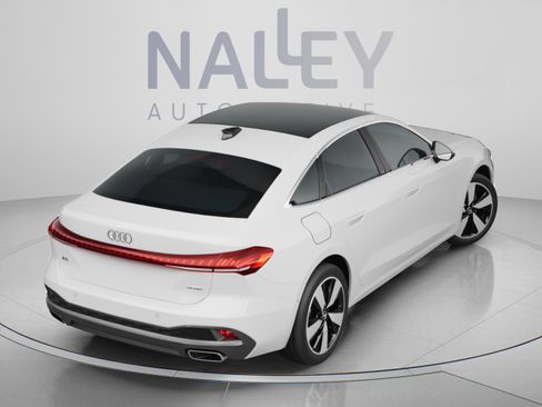 Used 2025 Audi A5 2.0T Premium image 4