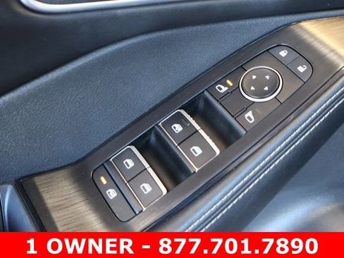 Used 2021 Nissan Rogue Platinum FWD image 11