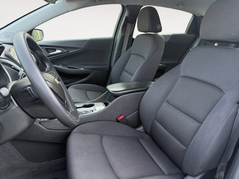 Used 2024 Chevrolet Malibu LT FWD image 9