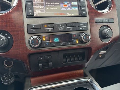 Used 2012 Ford F350 King Ranch w/ King Ranch w/Chrome Pkg image 37