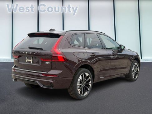 New 2026 Volvo XC60 B5 Plus w/ Climate Package AWD/4WD image 3