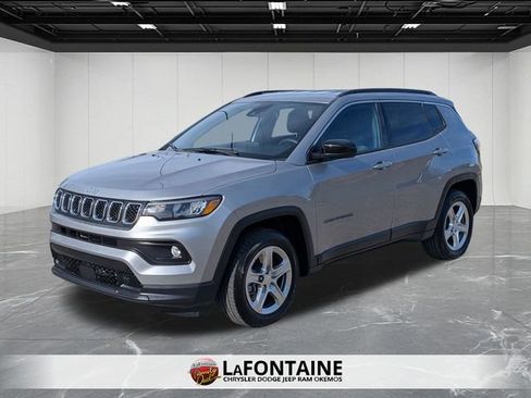 Certified 2024 Jeep Compass Latitude image 1