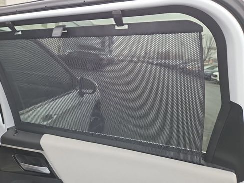 Used 2024 Mitsubishi Outlander SEL image 30