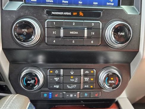 Used 2020 Ford F150 King Ranch w/ Technology Package AWD/4WD image 19