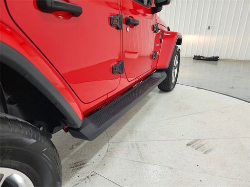 Used 2021 Jeep Wrangler Unlimited Sahara image 41
