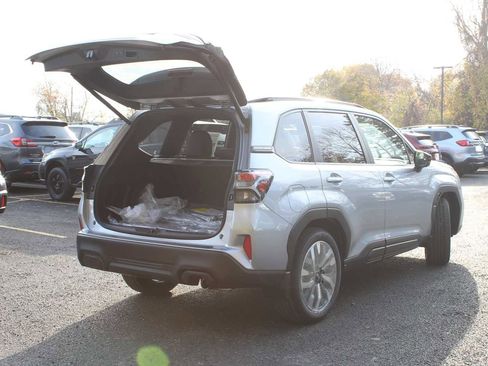 New 2025 Subaru Forester Touring image 12