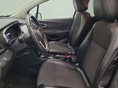 Used 2020 Buick Encore Preferred w/ Safety Package image 17