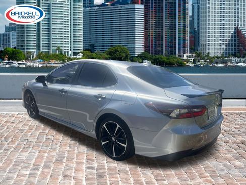 Used 2023 Toyota Camry LE FWD image 5