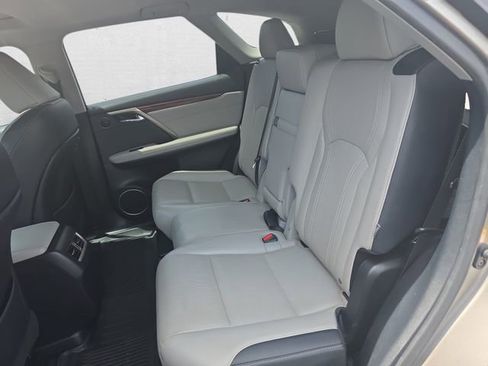 Used 2019 Lexus RX 350L AWD w/ Premium Package image 16
