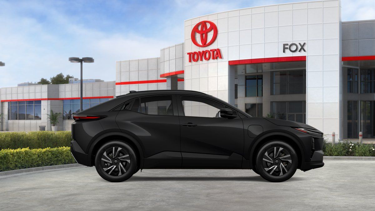 New 2026 Toyota C-HR AWD/4WD image 34