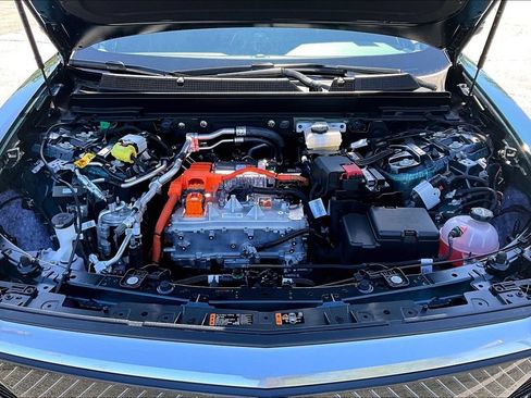 New 2026 Cadillac Lyriq Luxury w/ LPO, Floor Liner Package AWD/4WD image 11