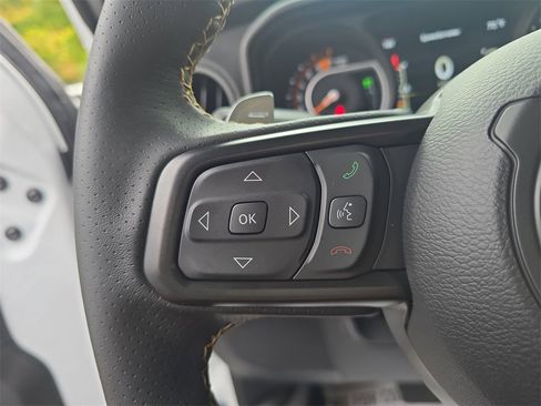 Used 2025 Jeep Wrangler Unlimited Rubicon 392 image 17