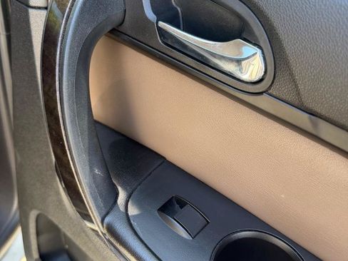 Used 2015 GMC Acadia SLT FWD image 25