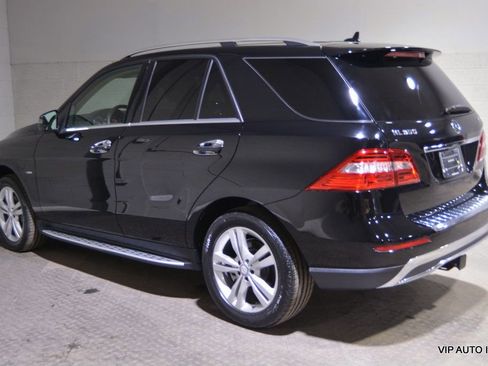 Used 2012 Mercedes-Benz ML 350 BlueTEC 4MATIC w/ Premium 2 Pkg image 3
