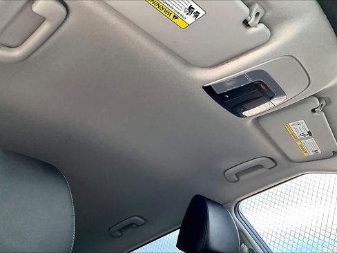 Used 2021 Kia Seltos S image 13