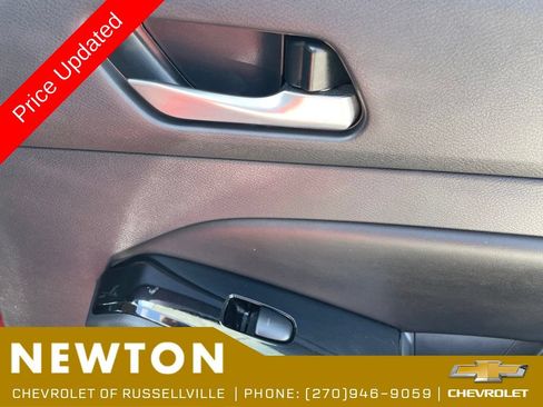 Used 2025 Nissan Altima 2.5 SL AWD/4WD image 29