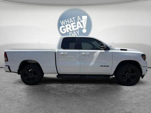 Certified 2022 RAM 1500 Big Horn w/ Night Edition AWD/4WD image 2