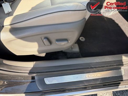 Used 2018 Kia Sportage SX FWD image 32