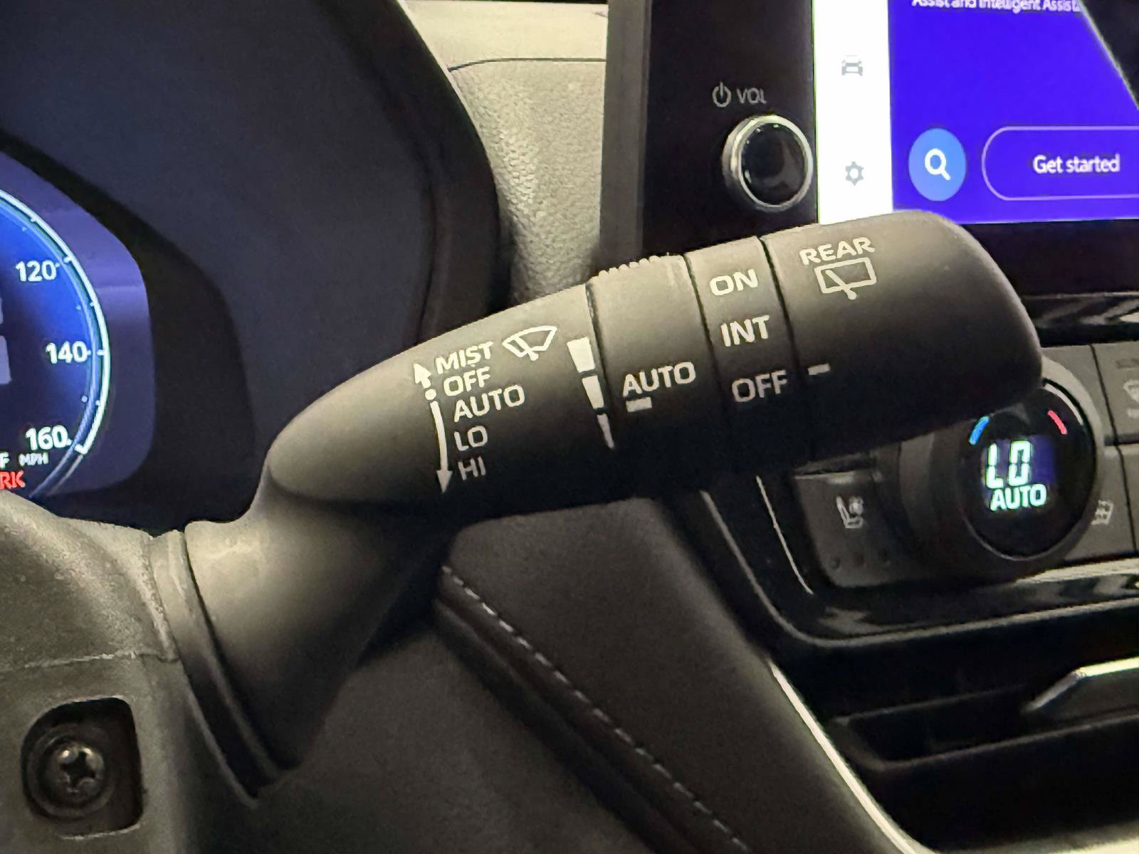 Used 2024 Toyota Grand Highlander AWD image 30