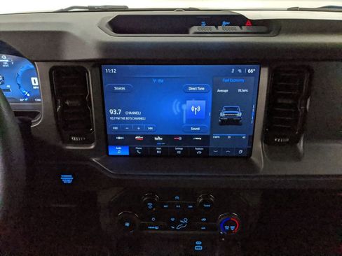 New 2025 Ford Bronco 4-Door image 14