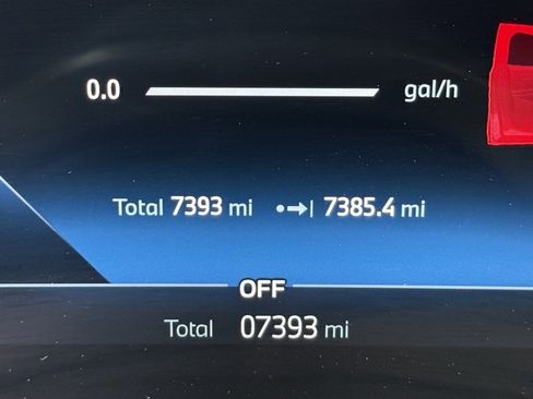 Used 2025 BMW 530i w/ Premium Package image 22