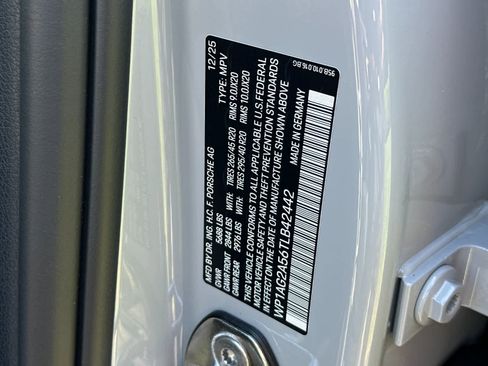 New 2026 Porsche Macan S AWD/4WD image 33